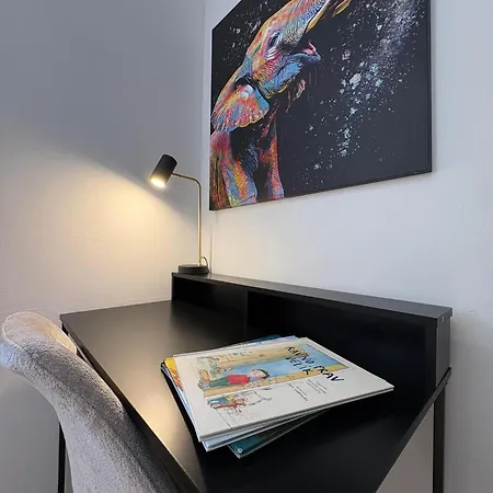 Apartment Corner Terrace